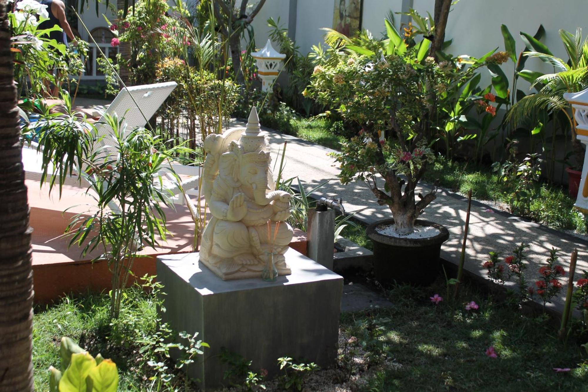New Balengku Dua Hotel - Adults Only Gili Air Kültér fotó