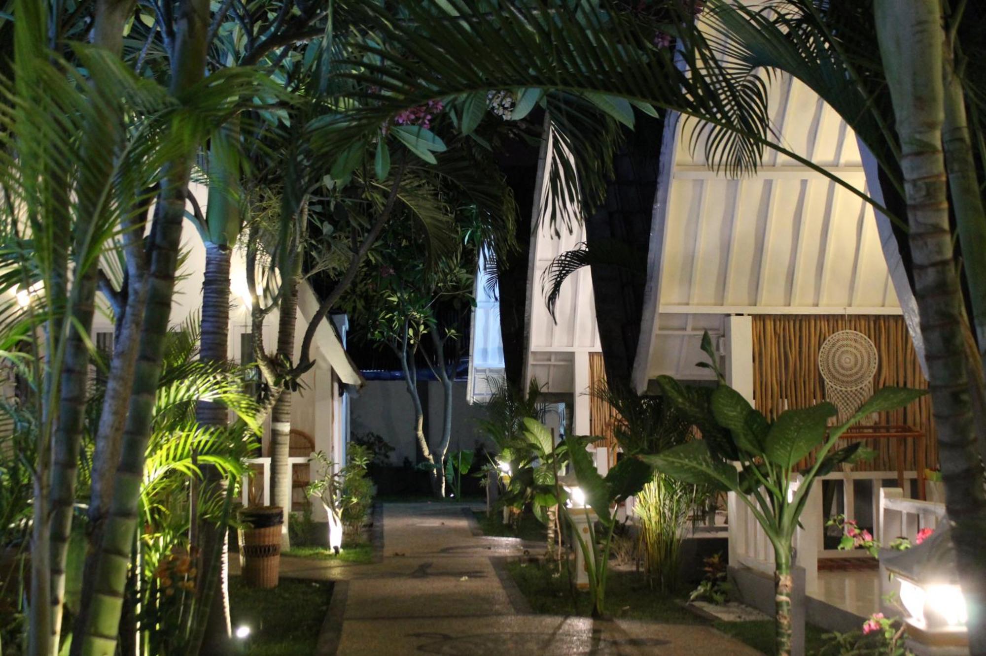New Balengku Dua Hotel - Adults Only Gili Air Kültér fotó
